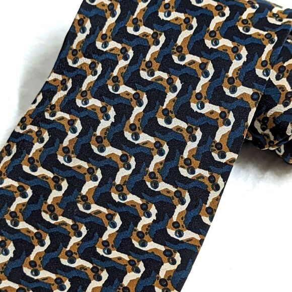 Vintage Men's Silk Tie From "Tie Tree of California"- Abstract Motif - Picture 9 of 10